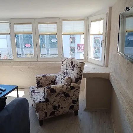 Ava Teras Apartmanhotel